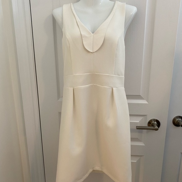 White Vera Moda stunning dress with faux leather trim. Excellent quality!! - Picture 2 of 15